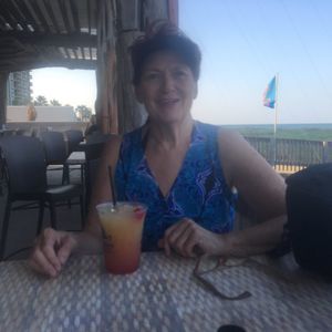 Meet your Posher, Brenda